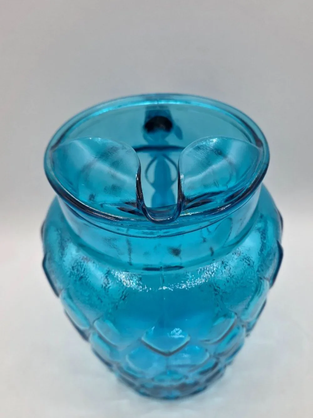 Vtg Anchor Hocking Madrid Laser Blue MCM Teardrop Glass Water Pitcher Ice Lip
